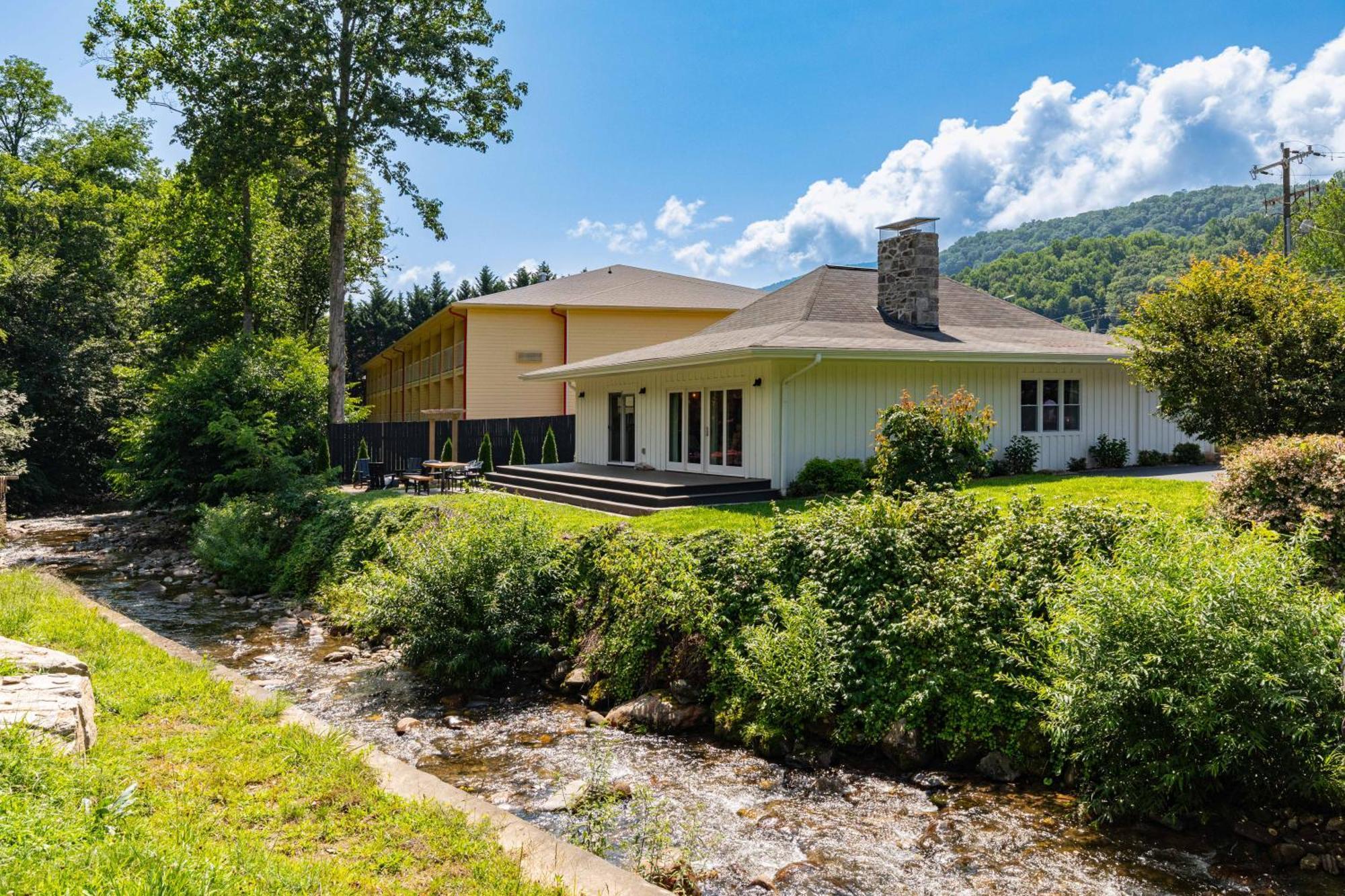 Dogwood Boutique Motel Maggie Valley Exterior foto